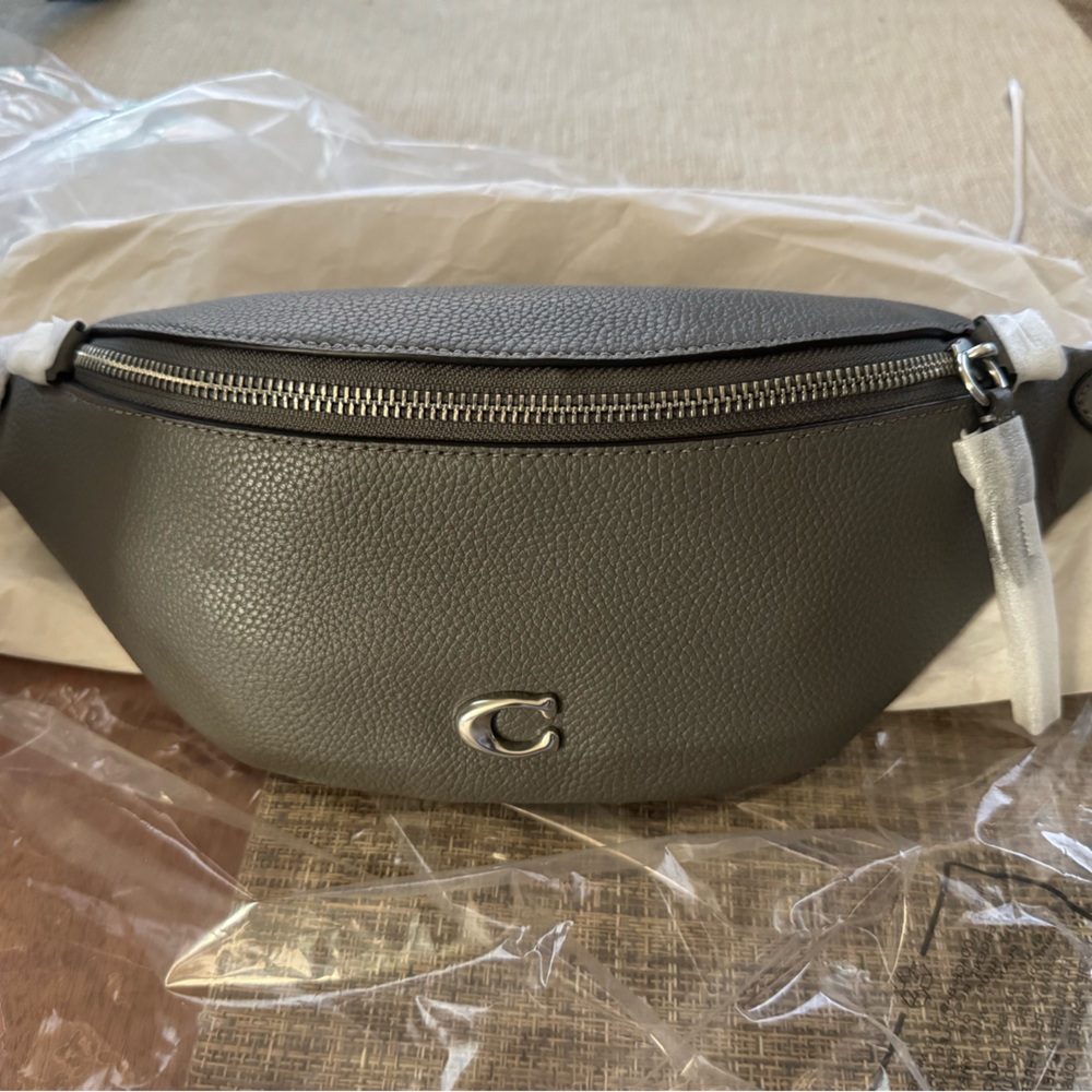 Coach Charter Belt Bag (Unisex)
